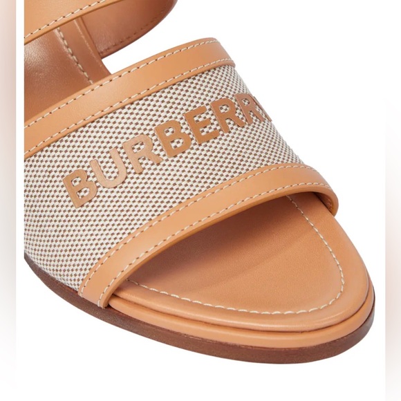 Burberry logo sandals | brand new never worn | box not included - Picture 3 of 11